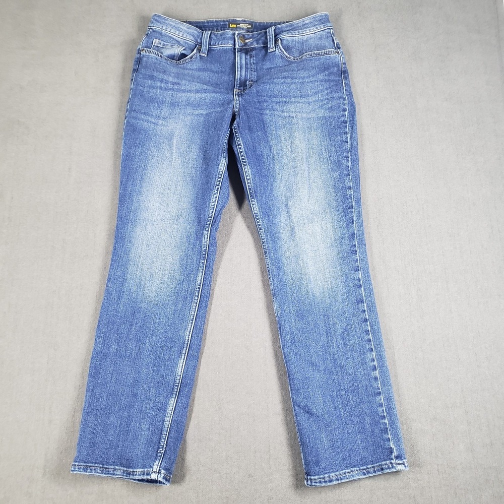 Lee Jeans Womens Size‎ 6 Mid-Rise Med Wash, Regular Fit, Straight Leg Denim